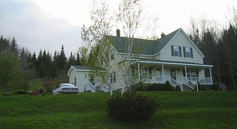 Azelia Farmhouse B&B